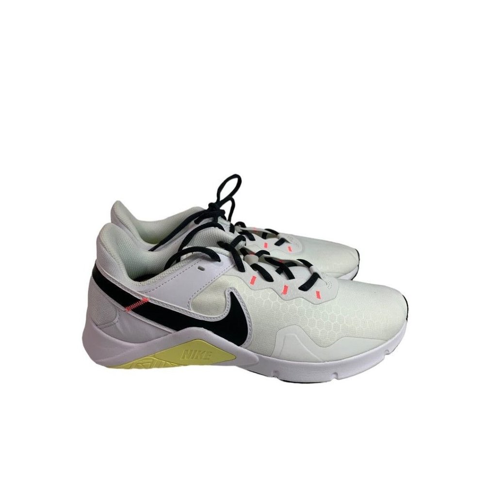 Size 10 Nike Women's Legend Essentials 2 Sneaker White CQ9545 - Picture 3 of 11